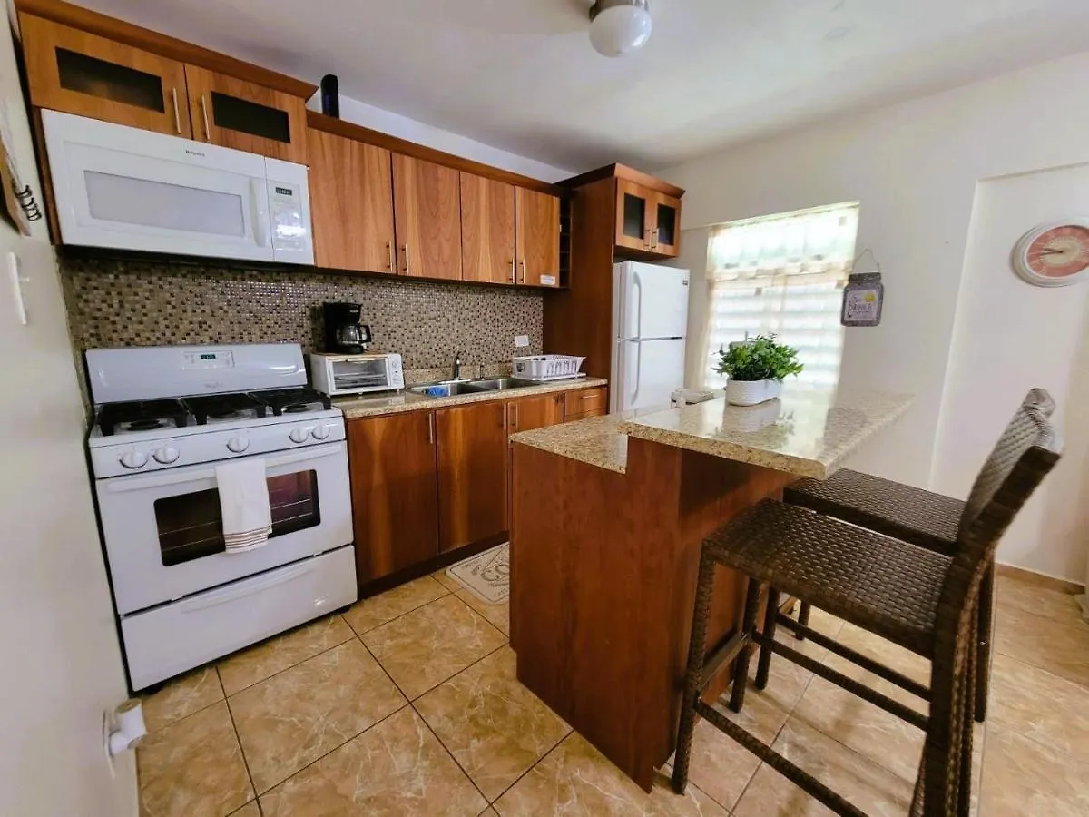 Apartman The Reef 1 Walking Disntance To Steps Beach Rincon